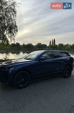 Позашляховик / Кросовер Jaguar F-Pace 2021 в 