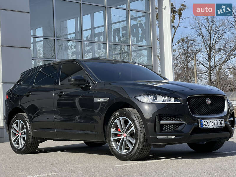 Позашляховик / Кросовер Jaguar F-Pace 2017 в 
