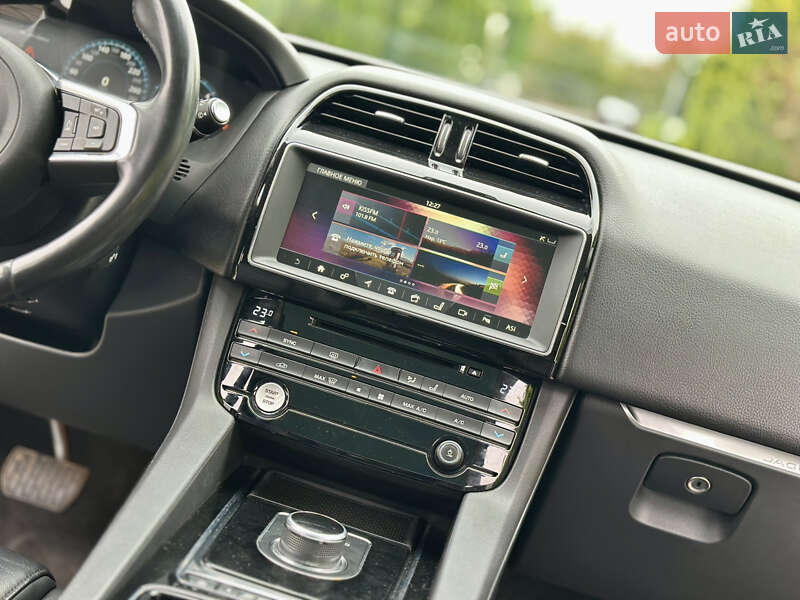 Внедорожник / Кроссовер Jaguar F-Pace 2018 в Одессе