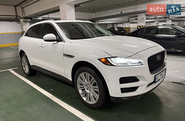 Позашляховик / Кросовер Jaguar F-Pace 2018 в 