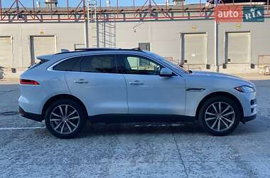 Позашляховик / Кросовер Jaguar F-Pace 2017 в 