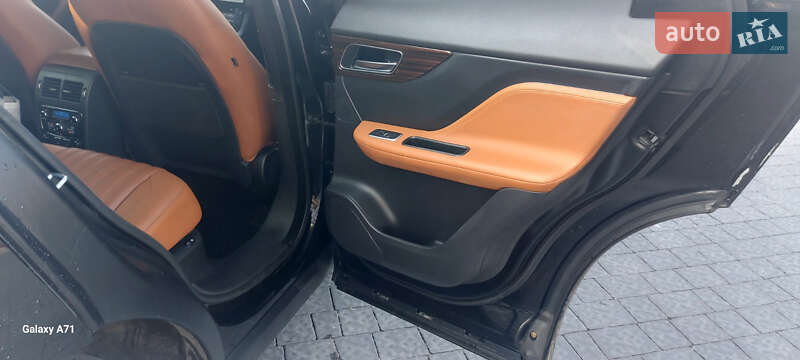 Позашляховик / Кросовер Jaguar F-Pace 2018 в Вінниці