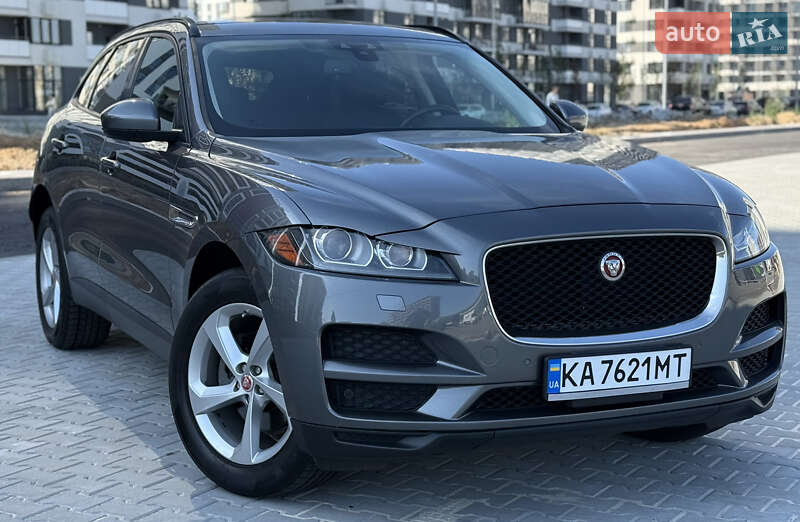 Jaguar F-Pace 2017