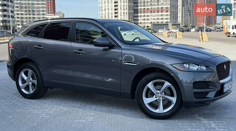 Внедорожник / Кроссовер Jaguar F-Pace 2017 в Киеве