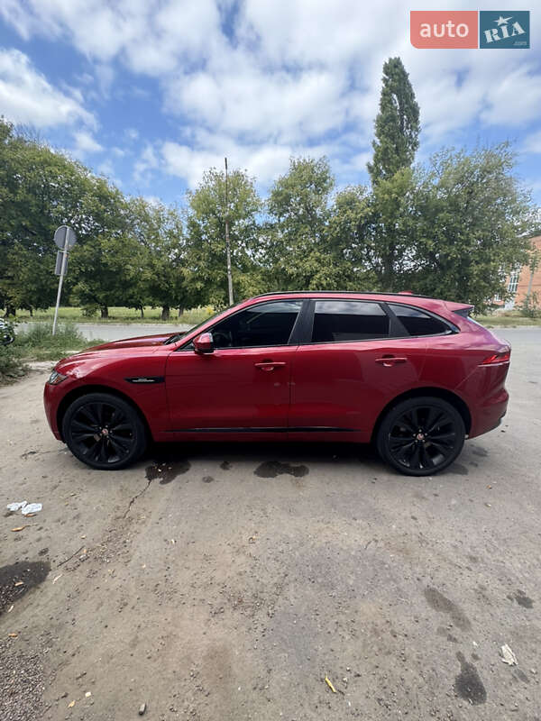 Позашляховик / Кросовер Jaguar F-Pace 2016 в Сумах фото 2 Позашляховик / Кросовер Jaguar F-Pace 2016 в Сумах