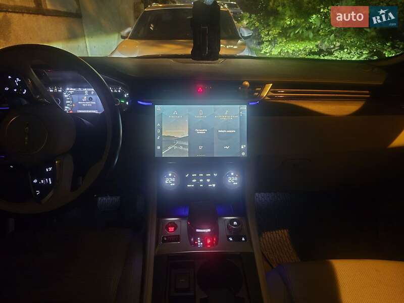Позашляховик / Кросовер Jaguar F-Pace 2022 в Києві фото 18 Позашляховик / Кросовер Jaguar F-Pace 2022 в Києві