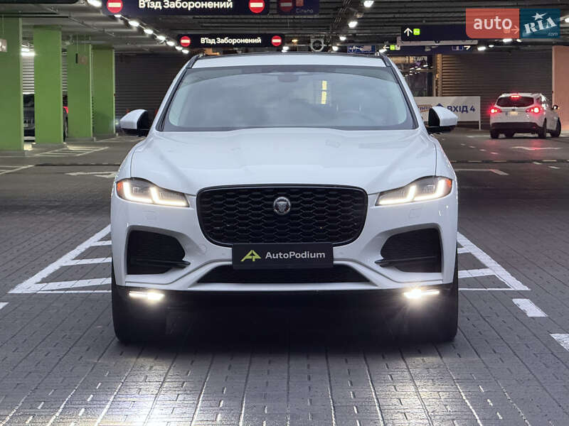 Внедорожник / Кроссовер Jaguar F-Pace 2022 в Киеве