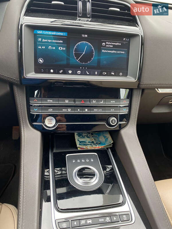 Позашляховик / Кросовер Jaguar F-Pace 2019 в Львові фото 12 Позашляховик / Кросовер Jaguar F-Pace 2019 в Львові