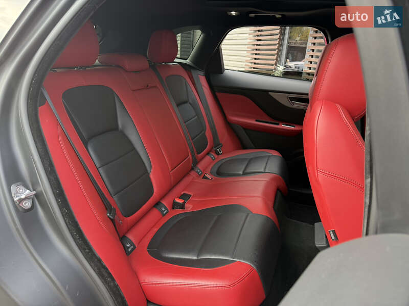Внедорожник / Кроссовер Jaguar F-Pace 2017 в Киеве фото 14 Внедорожник / Кроссовер Jaguar F-Pace 2017 в Киеве