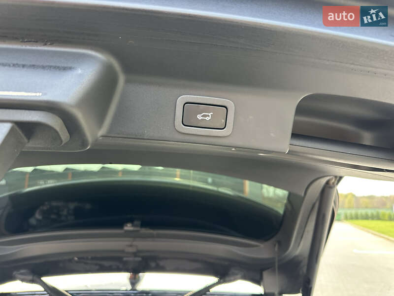 Позашляховик / Кросовер Jaguar F-Pace 2016 в Вінниці фото 13 Позашляховик / Кросовер Jaguar F-Pace 2016 в Вінниці