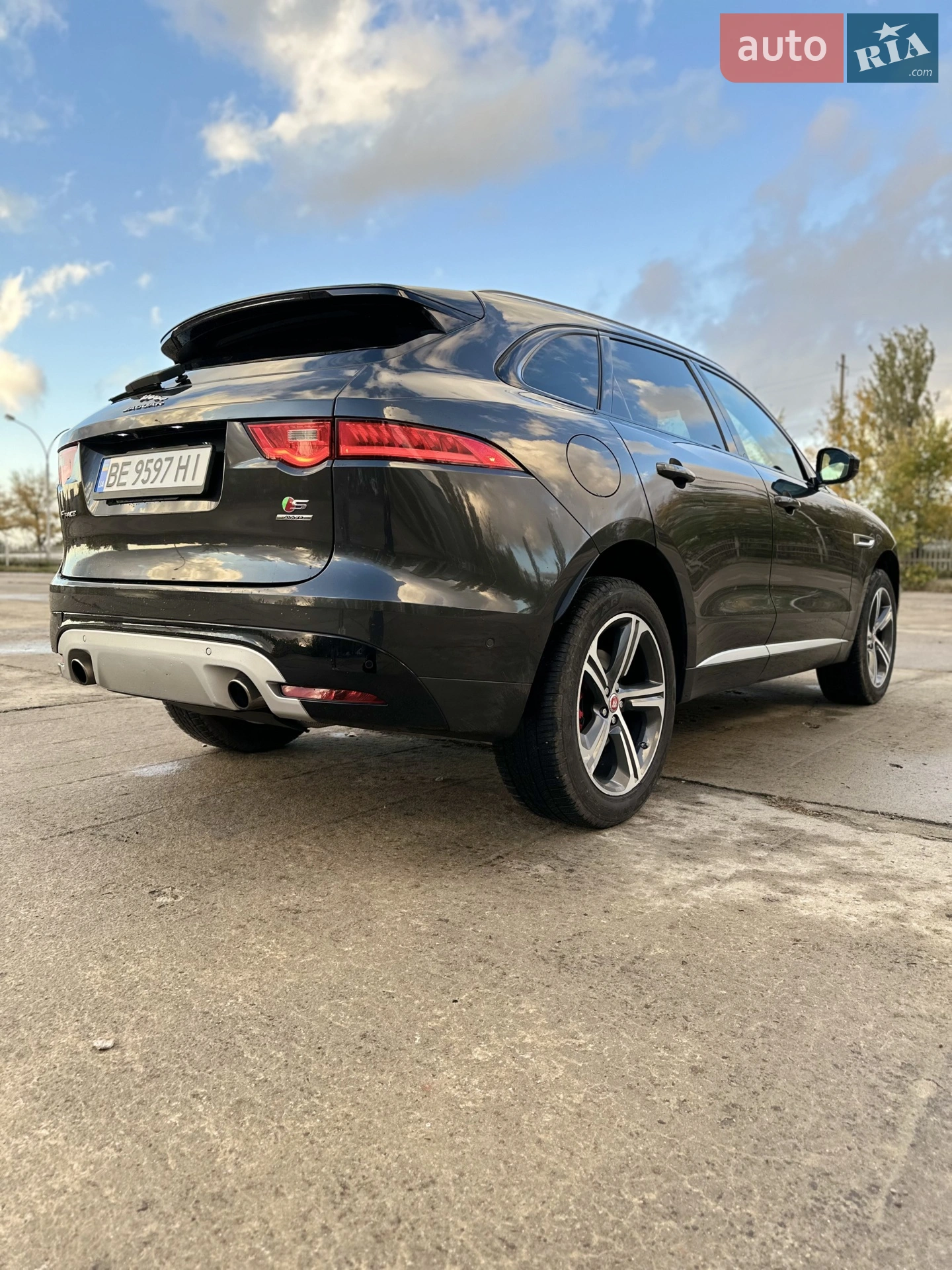 2018 Jaguar F-Pace - мініатюра 18