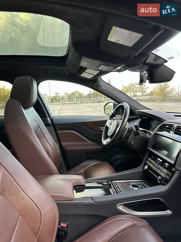 Позашляховик / Кросовер Jaguar F-Pace 2018 в Южноукраїнську фото 38 Позашляховик / Кросовер Jaguar F-Pace 2018 в Южноукраїнську