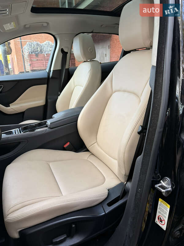 Внедорожник / Кроссовер Jaguar F-Pace 2016 в Хмельницком фото 23 Внедорожник / Кроссовер Jaguar F-Pace 2016 в Хмельницком