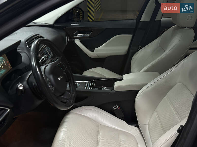 Позашляховик / Кросовер Jaguar F-Pace 2016 в Одесі фото 16 Позашляховик / Кросовер Jaguar F-Pace 2016 в Одесі