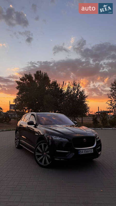 Внедорожник / Кроссовер Jaguar F-Pace 2017 в Киеве фото 7 Внедорожник / Кроссовер Jaguar F-Pace 2017 в Киеве