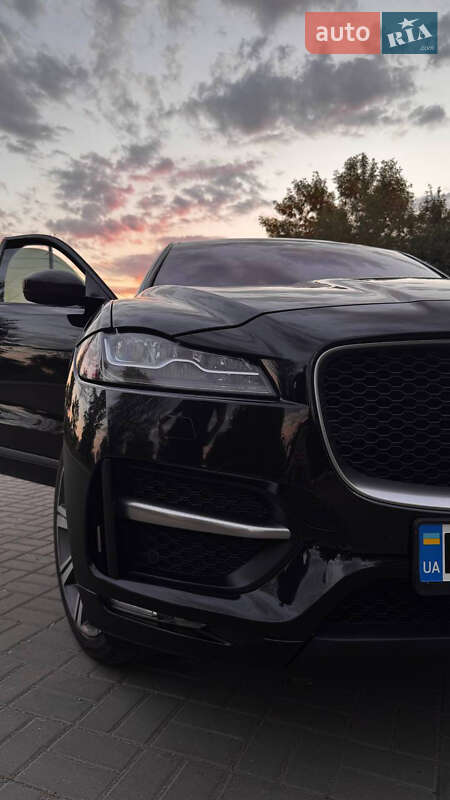 Внедорожник / Кроссовер Jaguar F-Pace 2017 в Киеве фото 11 Внедорожник / Кроссовер Jaguar F-Pace 2017 в Киеве