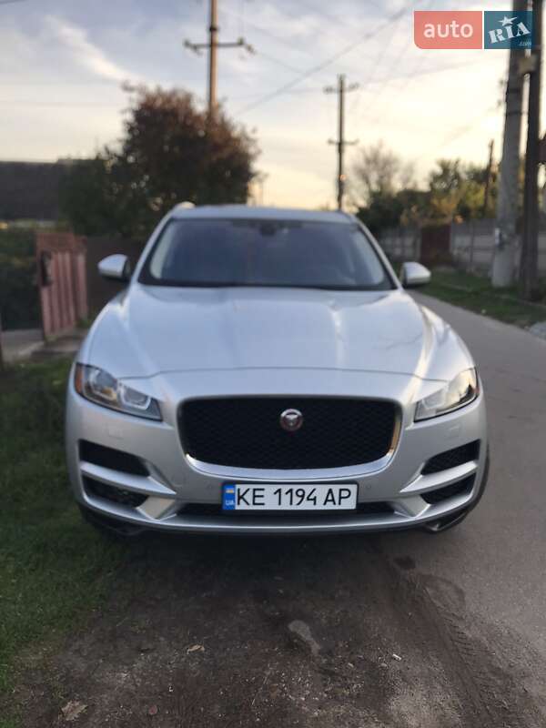 Внедорожник / Кроссовер Jaguar F-Pace 2017 в Кривом Роге