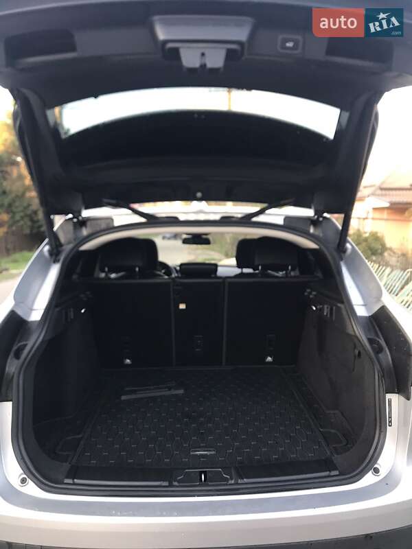 Внедорожник / Кроссовер Jaguar F-Pace 2017 в Кривом Роге