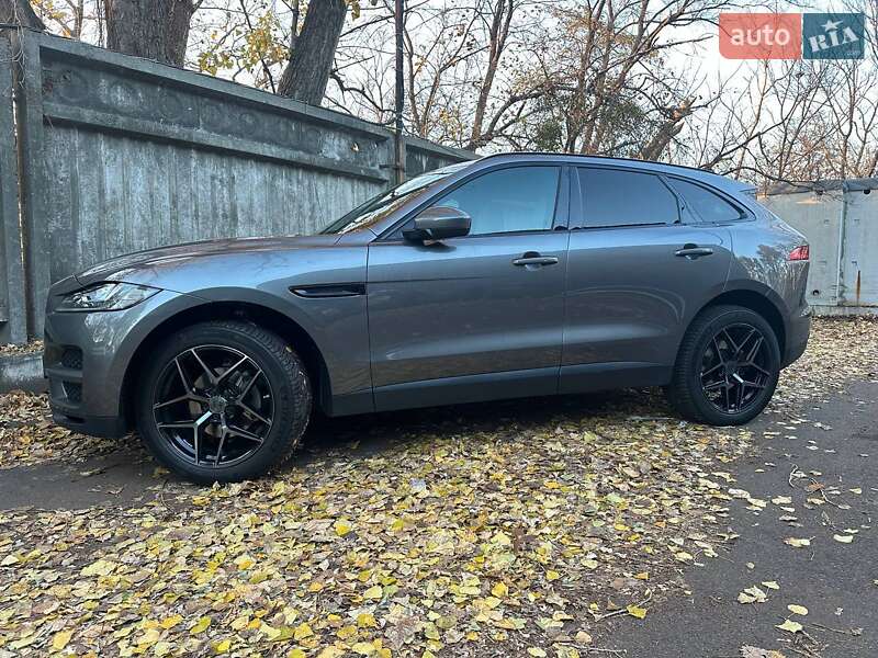Внедорожник / Кроссовер Jaguar F-Pace 2018 в Киеве фото 4 Внедорожник / Кроссовер Jaguar F-Pace 2018 в Киеве