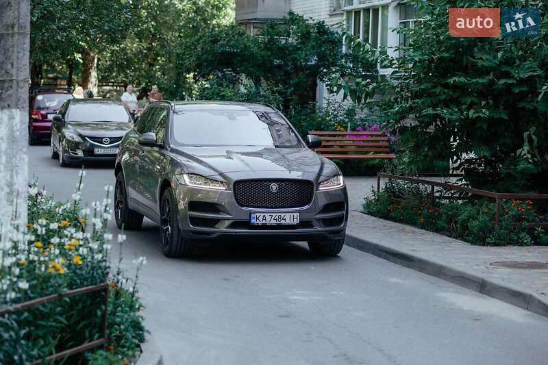 Внедорожник / Кроссовер Jaguar F-Pace 2018 в Киеве фото 22 Внедорожник / Кроссовер Jaguar F-Pace 2018 в Киеве