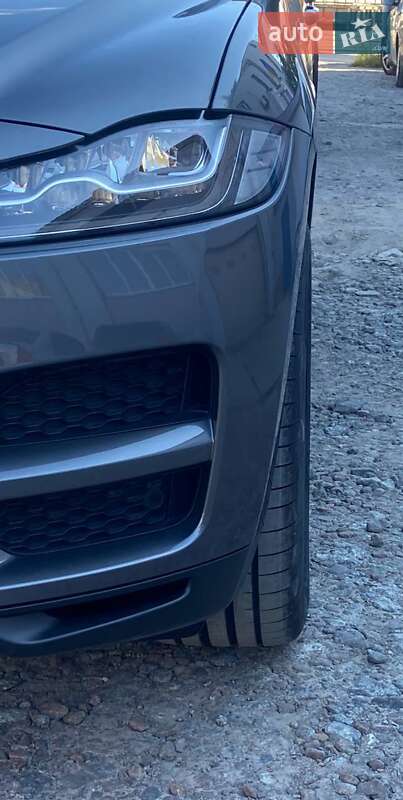 Внедорожник / Кроссовер Jaguar F-Pace 2018 в Киеве фото 24 Внедорожник / Кроссовер Jaguar F-Pace 2018 в Киеве
