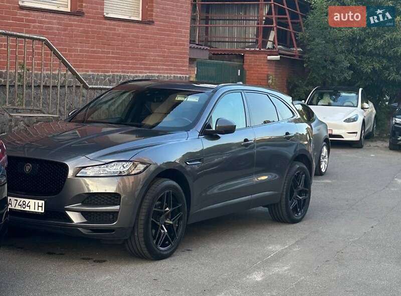 Внедорожник / Кроссовер Jaguar F-Pace 2018 в Киеве фото 26 Внедорожник / Кроссовер Jaguar F-Pace 2018 в Киеве