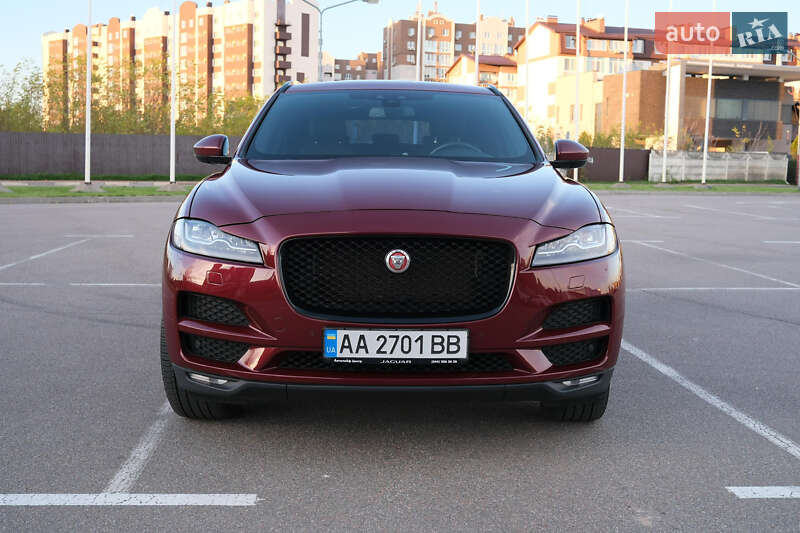 Jaguar F-Pace 2016