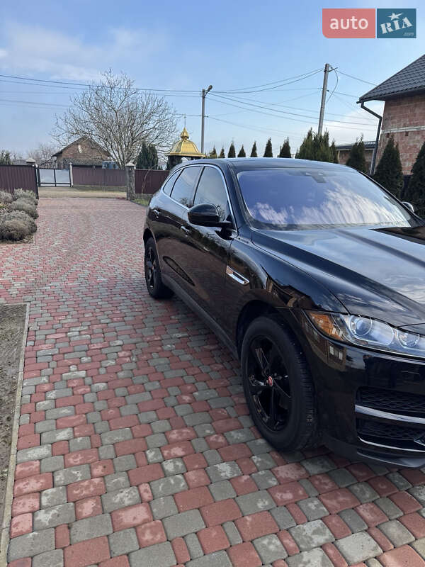 Внедорожник / Кроссовер Jaguar F-Pace 2016 в Черновцах фото 2 Внедорожник / Кроссовер Jaguar F-Pace 2016 в Черновцах
