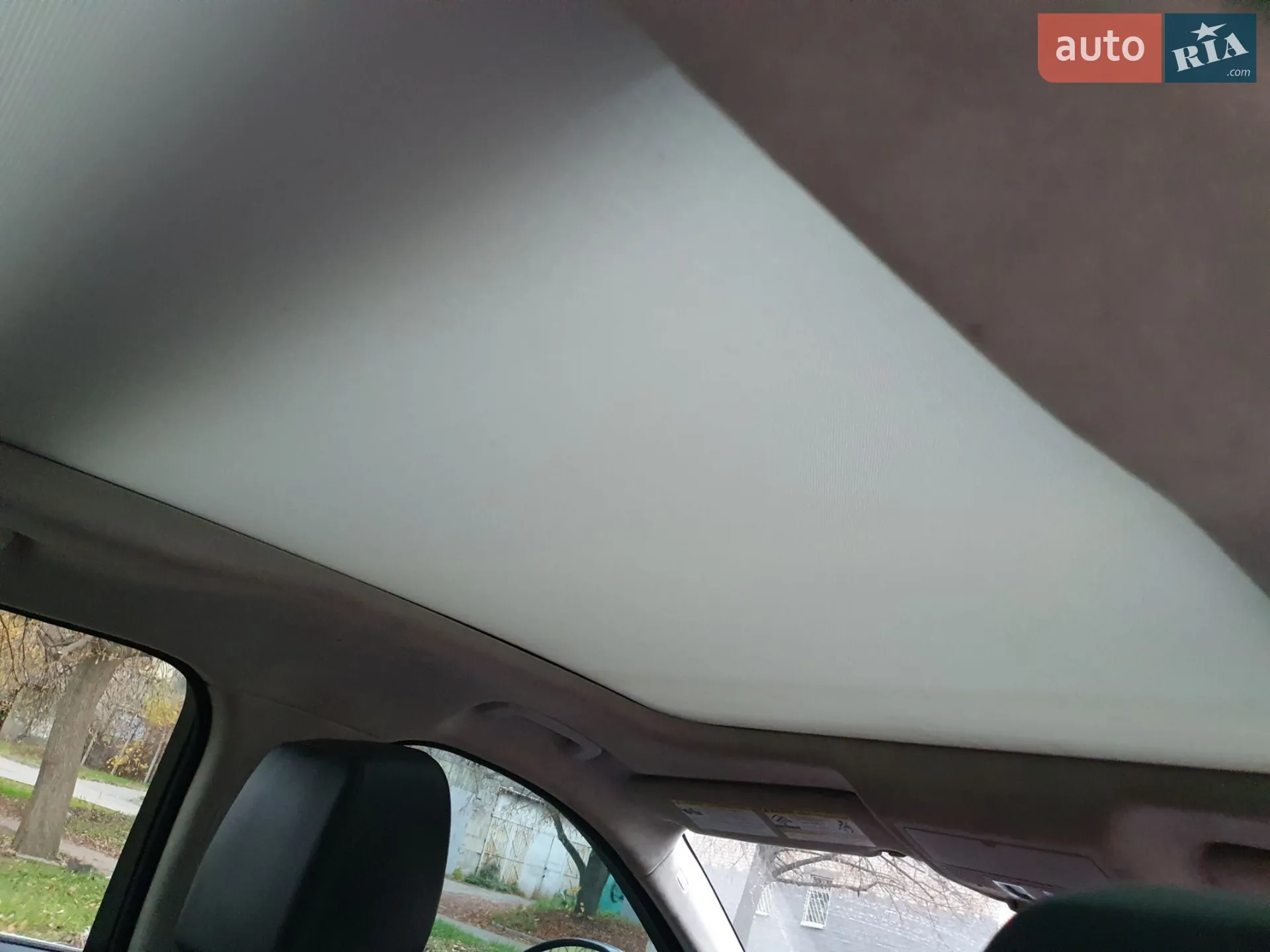 2019 Jaguar F-Pace - мініатюра 11