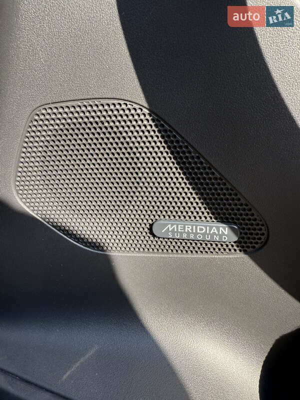 Внедорожник / Кроссовер Jaguar F-Pace 2016 в Луцке