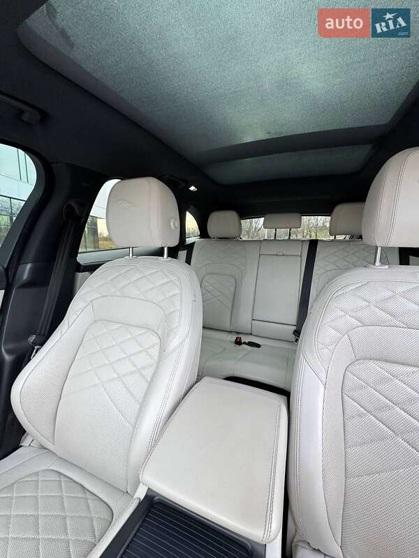 Внедорожник / Кроссовер Jaguar F-Pace 2021 в Ровно