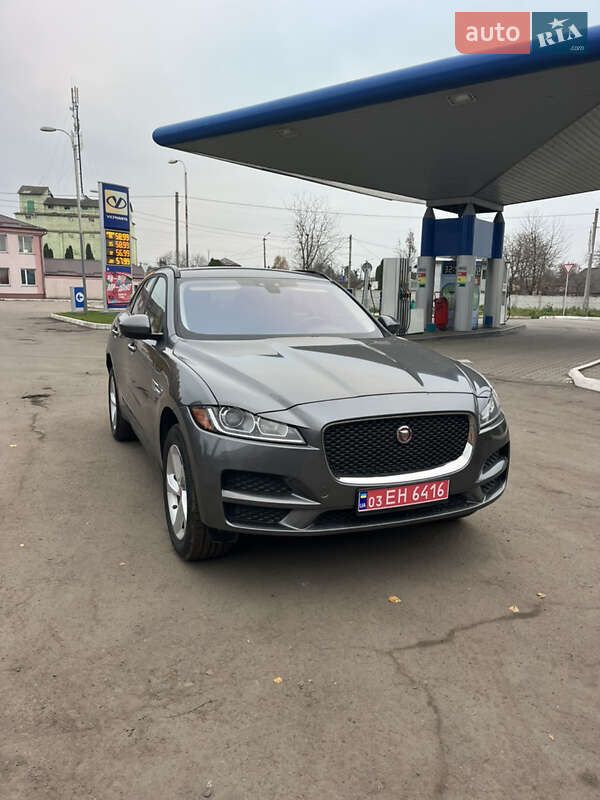 Позашляховик / Кросовер Jaguar F-Pace 2018 в Дубні