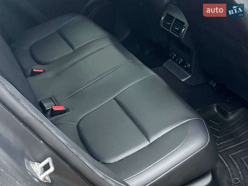 Внедорожник / Кроссовер Jaguar F-Pace 2018 в Киеве