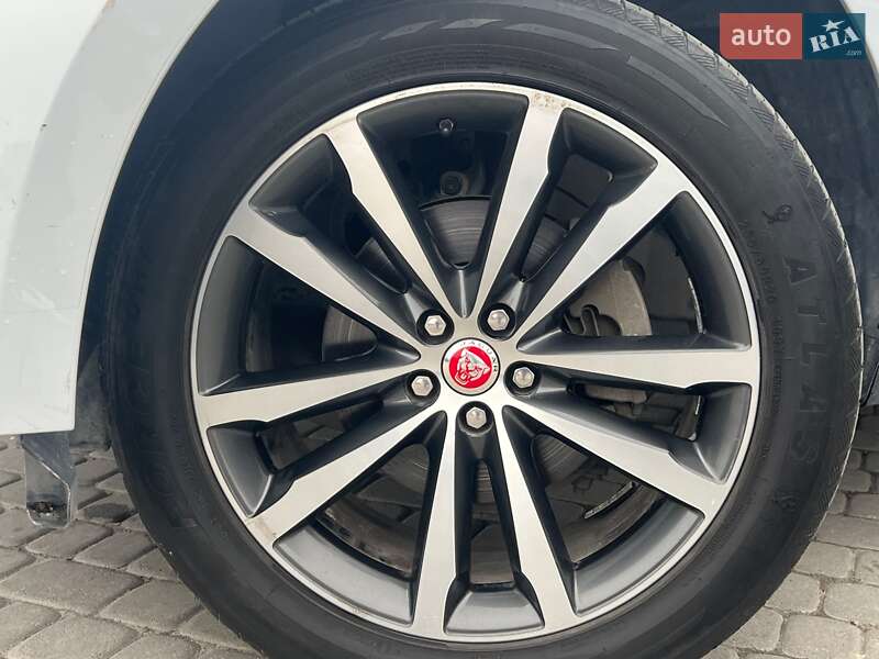 Внедорожник / Кроссовер Jaguar F-Pace 2018 в Львове фото 5 Внедорожник / Кроссовер Jaguar F-Pace 2018 в Львове
