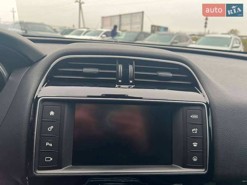 Внедорожник / Кроссовер Jaguar F-Pace 2018 в Львове фото 29 Внедорожник / Кроссовер Jaguar F-Pace 2018 в Львове