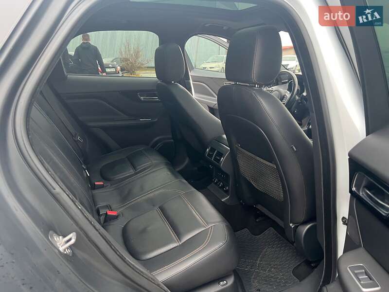 Внедорожник / Кроссовер Jaguar F-Pace 2018 в Львове фото 38 Внедорожник / Кроссовер Jaguar F-Pace 2018 в Львове