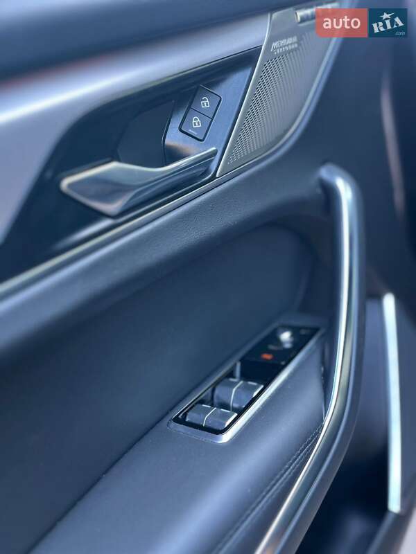 Внедорожник / Кроссовер Jaguar F-Pace 2023 в Ужгороде фото 28 Внедорожник / Кроссовер Jaguar F-Pace 2023 в Ужгороде