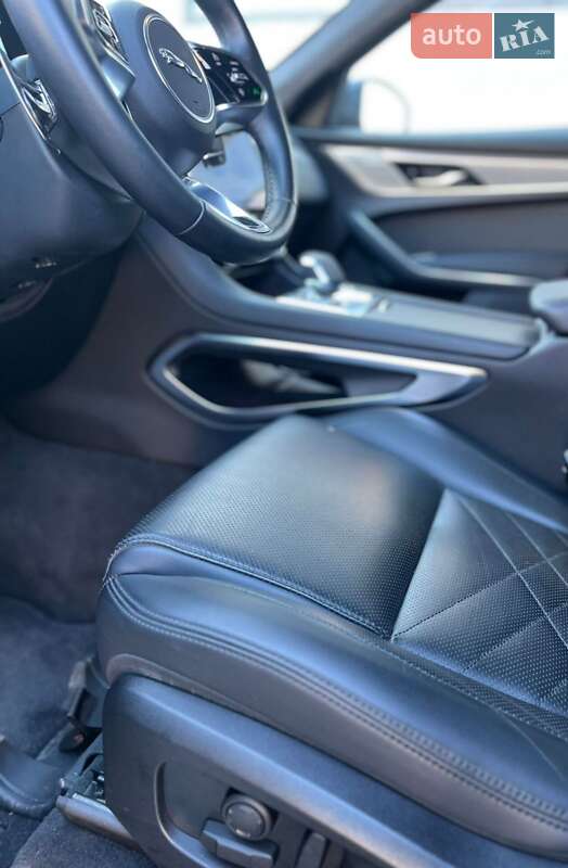 Внедорожник / Кроссовер Jaguar F-Pace 2023 в Ужгороде фото 29 Внедорожник / Кроссовер Jaguar F-Pace 2023 в Ужгороде