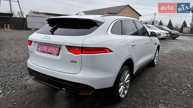 Внедорожник / Кроссовер Jaguar F-Pace 2016 в Луцке