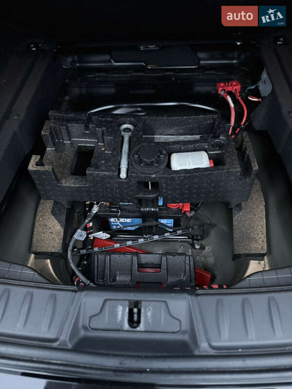 Позашляховик / Кросовер Jaguar F-Pace 2016 в Луцьку фото 34 Позашляховик / Кросовер Jaguar F-Pace 2016 в Луцьку