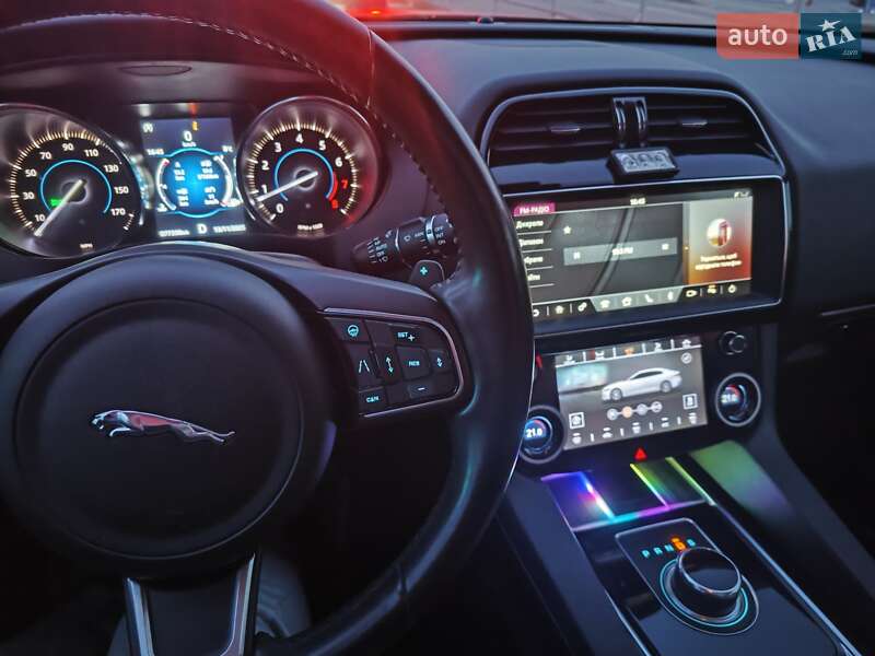 Внедорожник / Кроссовер Jaguar F-Pace 2019 в Виннице