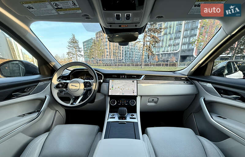 Позашляховик / Кросовер Jaguar F-Pace 2022 в Києві фото 11 Позашляховик / Кросовер Jaguar F-Pace 2022 в Києві