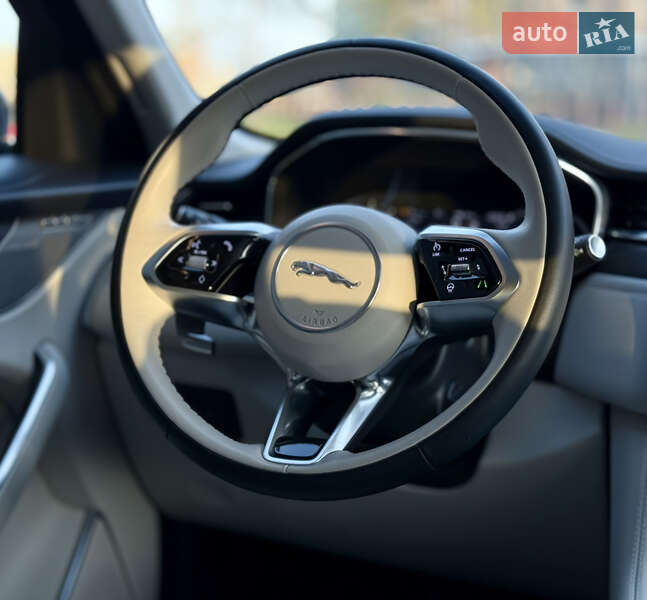 Позашляховик / Кросовер Jaguar F-Pace 2022 в Києві фото 20 Позашляховик / Кросовер Jaguar F-Pace 2022 в Києві