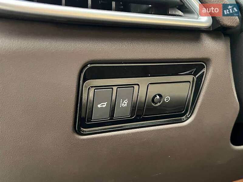 Позашляховик / Кросовер Jaguar F-Pace 2016 в Києві фото 19 Позашляховик / Кросовер Jaguar F-Pace 2016 в Києві