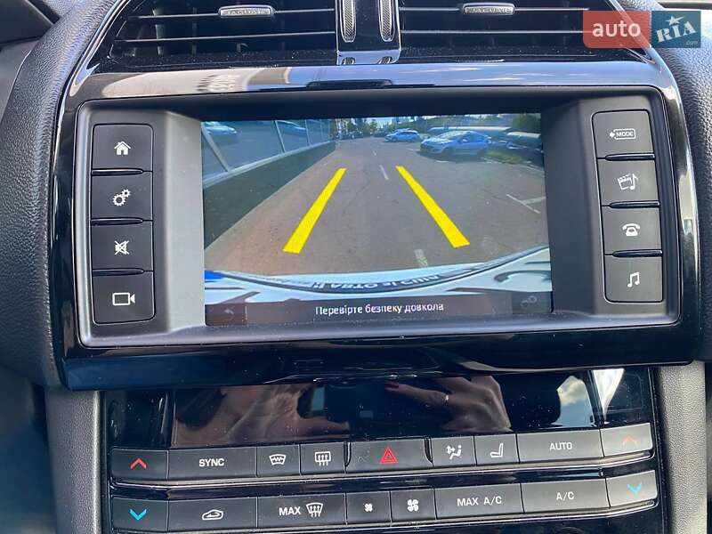 Позашляховик / Кросовер Jaguar F-Pace 2017 в Києві