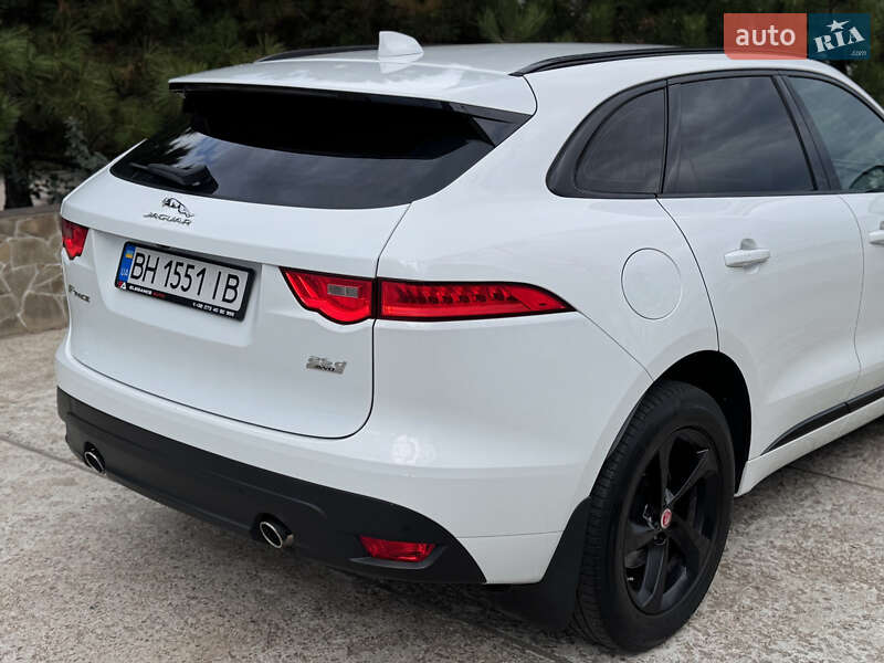 Внедорожник / Кроссовер Jaguar F-Pace 2017 в Одессе