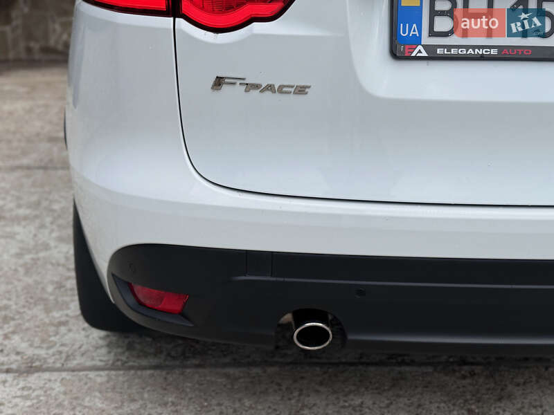 Внедорожник / Кроссовер Jaguar F-Pace 2017 в Одессе