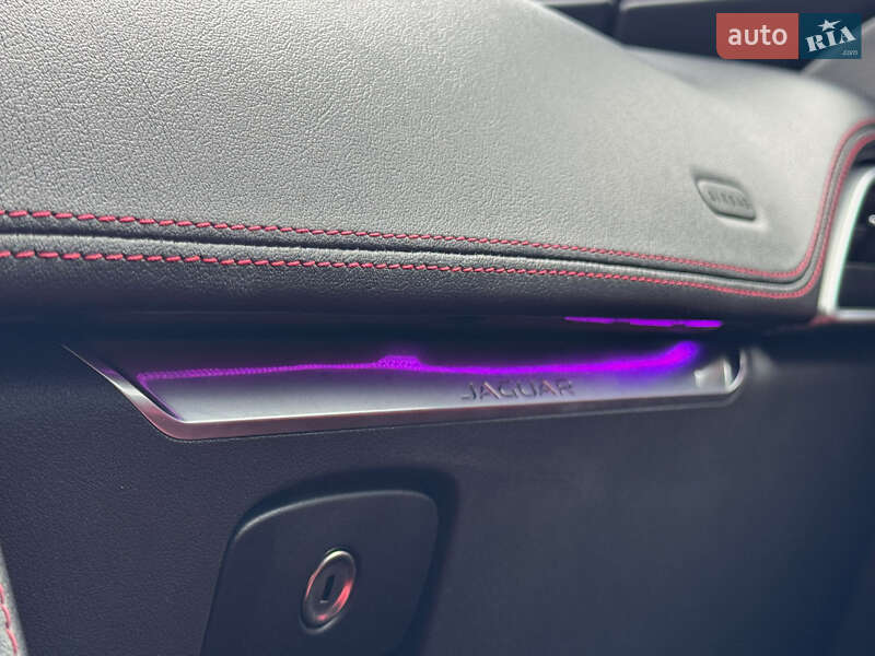 Внедорожник / Кроссовер Jaguar F-Pace 2017 в Одессе