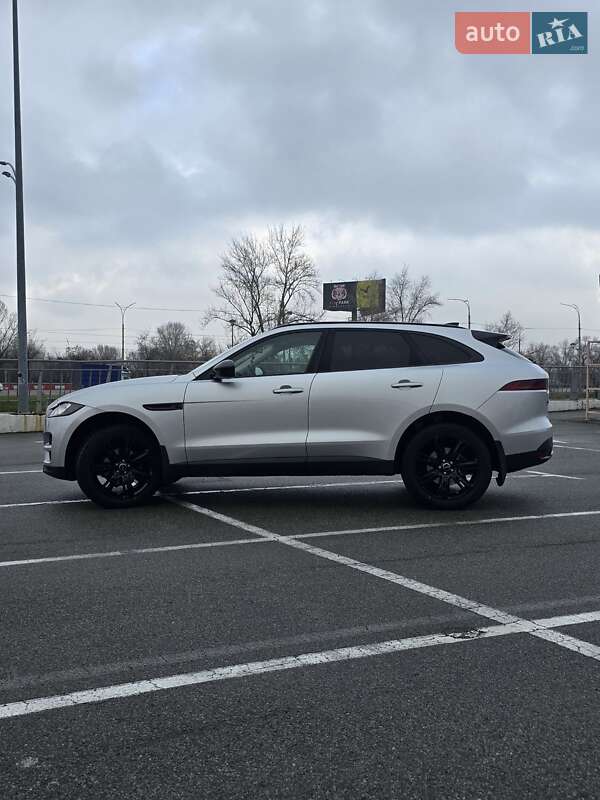 Позашляховик / Кросовер Jaguar F-Pace 2017 в Києві