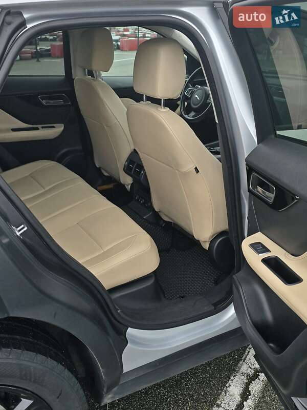 Внедорожник / Кроссовер Jaguar F-Pace 2017 в Киеве фото 13 Внедорожник / Кроссовер Jaguar F-Pace 2017 в Киеве